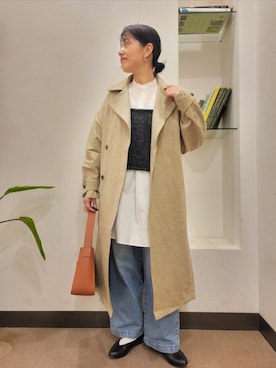 「アイテム（トレンチコート）」を使った、浪口　絵美さん（レディース・164cm）の秋コーディネート
