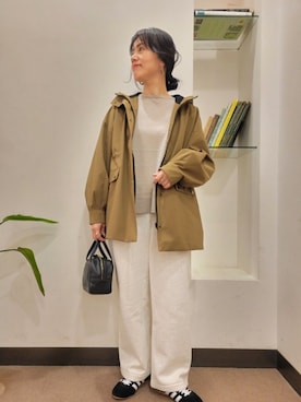 「アイテム（その他アウター）」を使った、浪口　絵美さん（レディース・164cm）の秋コーディネート