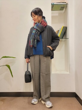 「URBAN RESEARCH DOORS（アーバンリサーチドアーズ）の2WAYスクエアショルダーバッグ（ショルダーバッグ）」を使った、浪口　絵美さん（レディース・164cm）の秋コーディネート