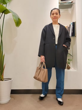 「ママファッション」｜「アイテム（チェスターコート）」を使った、emiinamiiさん（レディース・164cm）の冬コーディネート