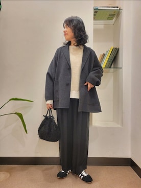 「アイテム（その他アウター）」を使った、浪口　絵美さん（レディース・164cm）の秋コーディネート