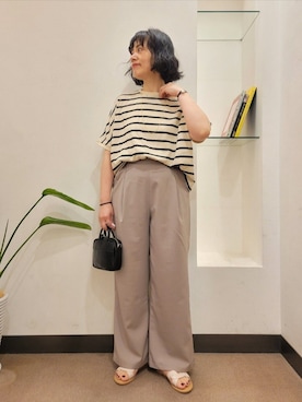 「URBAN RESEARCH DOORS（アーバンリサーチドアーズ）のワンチェーンYネックレス（ネックレス、ゴールド系）」を使った、浪口　絵美さん（レディース・164cm）の夏コーディネート