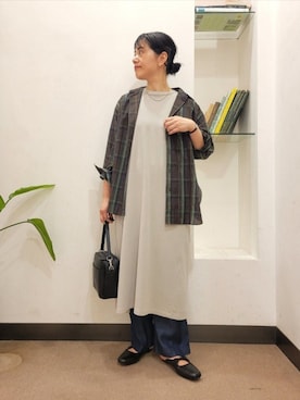 「URBAN RESEARCH DOORS（アーバンリサーチドアーズ）のスクエアトゥリボンミュール（サンダル）」を使った、浪口　絵美さん（レディース・164cm）の夏コーディネート