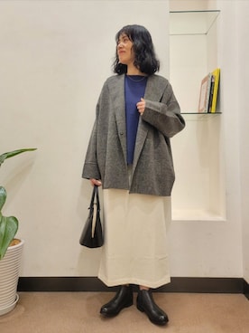 「URBAN RESEARCH DOORS(アーバンリサーチドアーズ)のアイテム(スカート)」を使った、浪口 絵美さん(レディース・164cm)の秋コーディネート