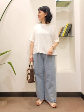 「beej（ビージ）のアイテム」を使った、浪口　絵美さん（レディース・164cm）の夏コーディネート