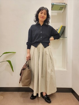 「アイテム（財布/小物）」を使った、浪口　絵美さん（レディース・164cm）の秋コーディネート