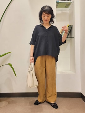 「アイテム（その他パンツ、イエロー系）」を使った、emiinamiiさん（レディース・164cm）の夏コーディネート
