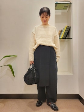「POMTATA（ポンタタ）のPOMTATA　OTIS envan tote S（ハンドバッグ）」を使った、浪口　絵美さん（レディース・164cm）の秋コーディネート