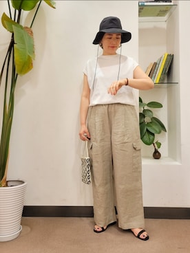 「KIJIMA TAKAYUKI」｜「アイテム（サンダル）」を使った、emiinamiiさん（レディース・164cm）の夏コーディネート