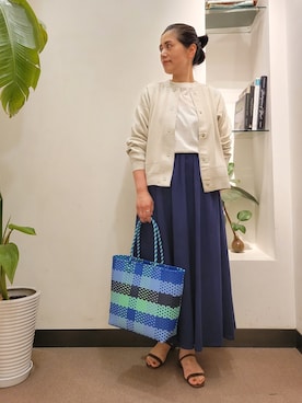 「夏秋ミックス」｜「アイテム（トートバッグ）」を使った、emiinamiiさん（レディース・164cm）の夏コーディネート