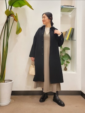 「URBAN RESEARCH DOORS WOMENS」｜「アイテム（ステンカラーコート）」を使った、浪口　絵美さん（レディース・164cm）の冬コーディネート