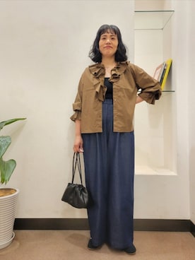 「URBAN RESEARCH DOORS(アーバンリサーチドアーズ)のアイテム(ネックレス)」を使った、浪口 絵美さん(レディース・164cm)の秋コーディネート