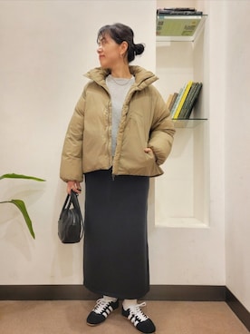 「アイテム（ダウンジャケット/コート）」を使った、浪口　絵美さん（レディース・164cm）の秋コーディネート