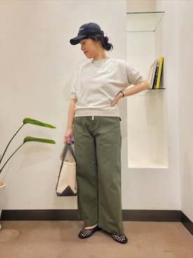 「URBAN RESEARCH DOORS（アーバンリサーチドアーズ）のアイテム（キャップ）」を使った、浪口　絵美さん（レディース・164cm）の春コーディネート
