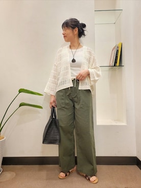 「URBAN RESEARCH DOORS（アーバンリサーチドアーズ）のバッファローコードネックレス（ネックレス、ブラウン系）」を使った、浪口　絵美さん（レディース・164cm）の春コーディネート