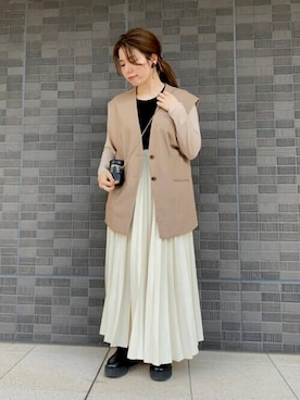 「KBF（ケイビーエフ）のアイテム（ノーカラージャケット）」を使った、asukaさん（レディース・156cm）の秋コーディネート