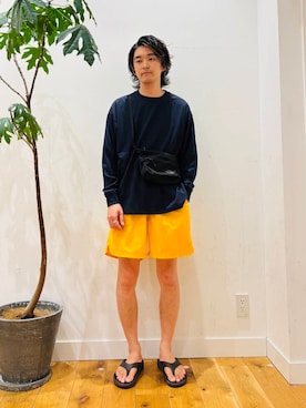 「URBAN RESEARCH（アーバンリサーチ）のアイテム（Tシャツ/カットソー）」を使った、MATSUMOTOさん（メンズ・175cm）の夏コーディネート