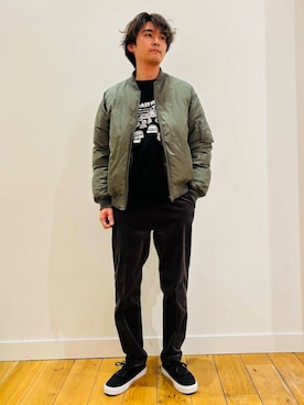 「URBAN RESEARCH Sonny Label（アーバンリサーチサニーレーベル）のアイテム（MA-1）」を使った、takuさん（メンズ・175cm）の冬コーディネート