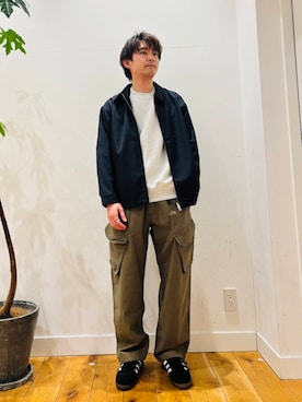 「春のジャケットスタイル」｜「アイテム（スウェット）」を使った、MATSUMOTOさん（メンズ・175cm）の冬コーディネート