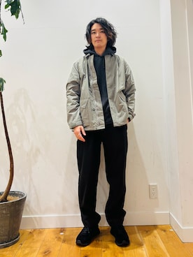 「アイテム（ナイロンジャケット）」を使った、teeさん（メンズ・175cm）の秋コーディネート