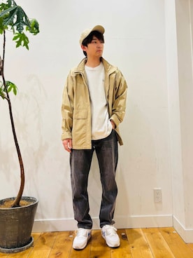 「FRUIT OF THE LOOM（フルーツオブザルーム）のアイテム」を使った、MATSUMOTOさん（メンズ・175cm）の冬コーディネート