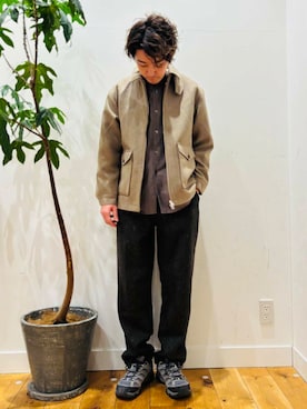 「URBAN RESEARCH DOORS（アーバンリサーチドアーズ）のウールブレンドネップワンタックパンツ（その他パンツ）」を使った、takuさん（メンズ・175cm）の冬コーディネート
