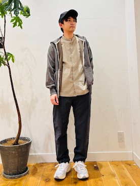 「フーディー」｜「アイテム（スウェット）」を使った、MATSUMOTOさん（メンズ・175cm）の冬コーディネート