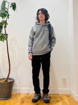 「アイテム（バックパック/リュック）」を使った、teeさん（メンズ・175cm）の秋コーディネート