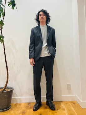 「アイテム（テーラードジャケット）」を使った、teeさん（メンズ・175cm）の秋コーディネート