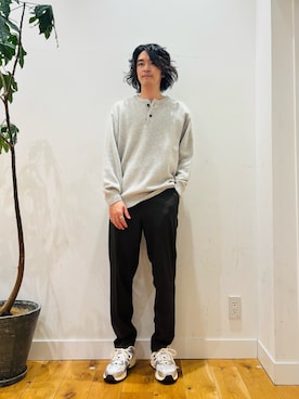 「URBAN RESEARCH DOORS（アーバンリサーチドアーズ）のハミルトンウールヘンリーネックニット（ニット/セーター）」を使った、takuさん（メンズ・175cm）の秋コーディネート