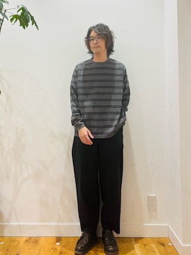 「アイテム（チノパンツ）」を使った、teeさん（メンズ・175cm）の秋コーディネート