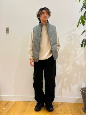 「アイテム（ダウンベスト）」を使った、teeさん（メンズ・175cm）の秋コーディネート