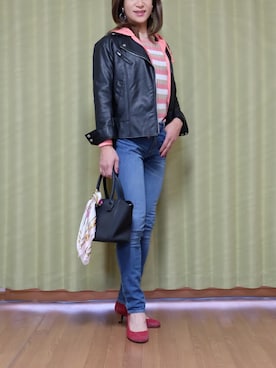 「ボーダーニット」｜「アイテム（ライダースジャケット）」を使った、Kanon1008さん（レディース・170cm）の冬コーディネート