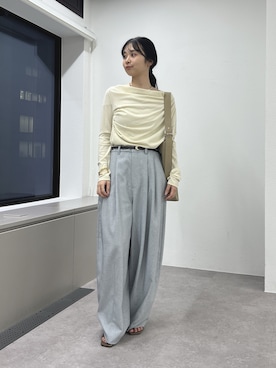 「GALLARDAGALANTE（ガリャルダガランテ）の【2WAY】オフショルカットソー（Tシャツ/カットソー、ホワイト系）」を使った、YURIさん（レディース・155cm）の春コーディネート