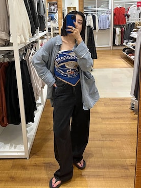 「アイテム（ストール/ショール）」を使った、遥さん（レディース・156cm）の夏コーディネート