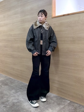 「X-girl（エックスガール）のアイテム」を使った、服部 天音さん（レディース・157cm）の秋コーディネート