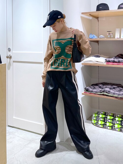 X-girl（エックスガール）の「FAUX LEATHER CONTRAST LINE PANTS