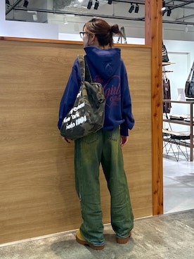 「X-girl（エックスガール）のアイテム」を使った、服部 天音さん（レディース・157cm）の秋コーディネート