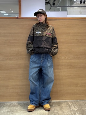 「Lee（リー）のアイテム（パンツ）」を使った、服部 天音さん（レディース・157cm）の夏コーディネート