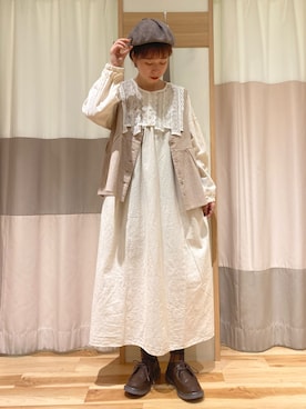 「Samansa Mos2 blue」｜「アイテム（ハンチング/ベレー帽）」を使った、misakiさん（レディース・160cm）の秋コーディネート