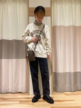 「Samansa Mos2 blue」｜「アイテム（スウェット）」を使った、misakiさん（レディース・160cm）の秋コーディネート