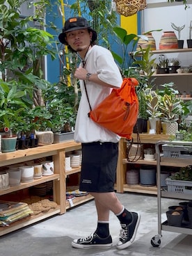 「LAKOLE（ラコレ）のショートオーバルロゴソックス / 581592（ソックス/靴下、ブラック系）」を使った、shibaさん（メンズ・172cm）の春コーディネート
