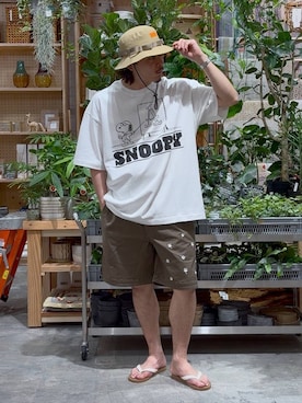 「GEORGE'S（ジョージズ）のエンブロイダリーショートパンツ（その他パンツ、ブラウン系）」を使った、shibaさん（メンズ・172cm）の春コーディネート