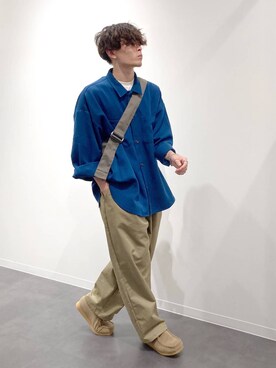「LAKOLE（ラコレ）のアイテム（モカシン/デッキシューズ）」を使った、shibaさん（メンズ・172cm）の秋コーディネート