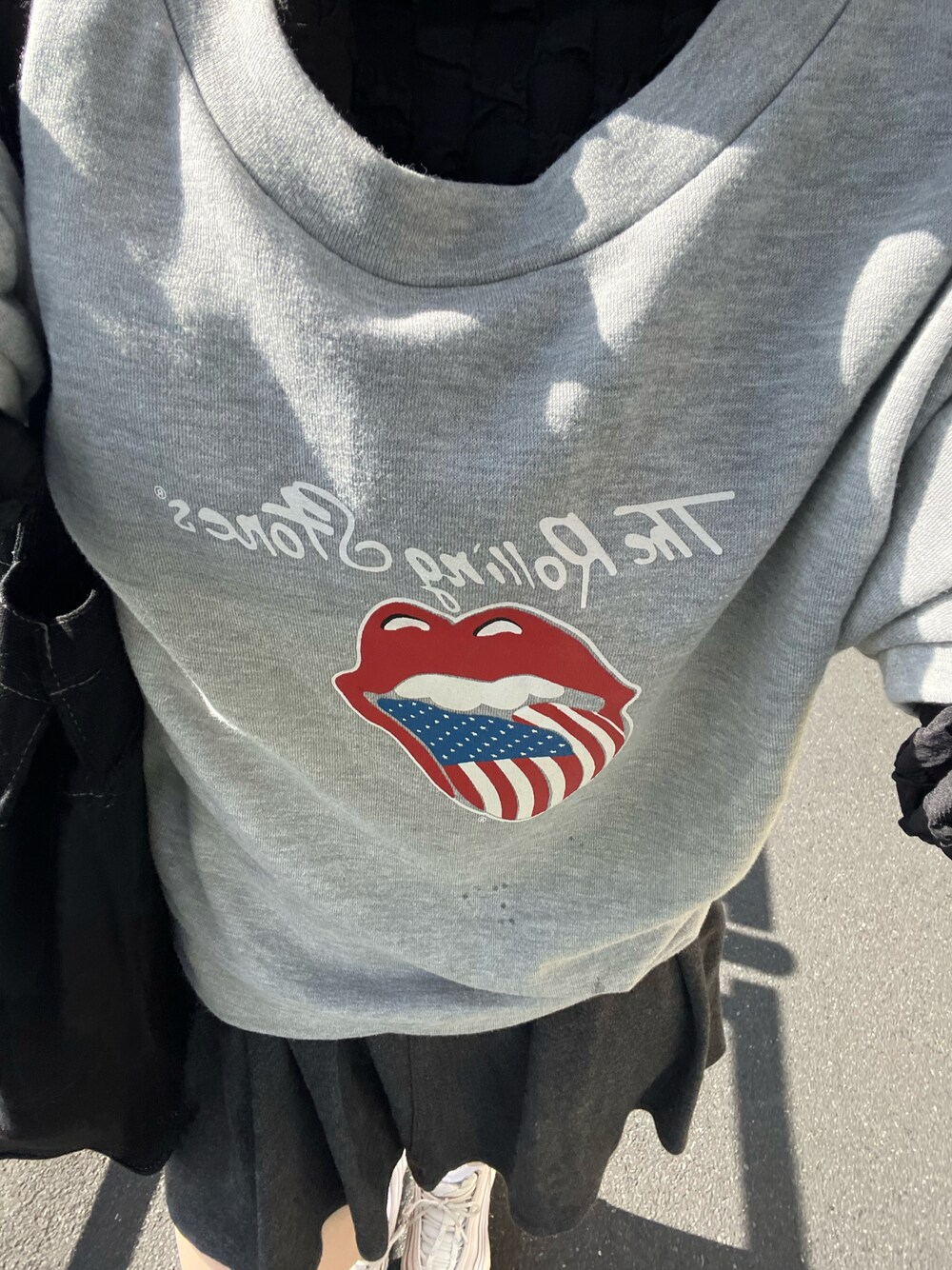 「パンクコーデ、パンク、サブカル女子、サブカル、春服コーデ」｜「The Rolling Stones 50th Ａnniversaryのアイテム（Tシャツ/カットソー、グレー系）」を使った、maiさん（レディース・151cm）の春コーディネートの1枚目の写真