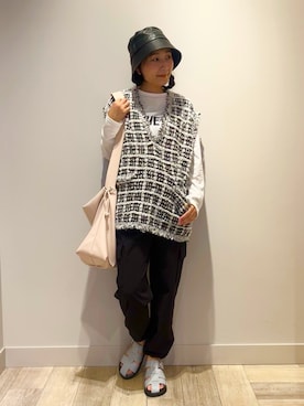 「LAROUTE」｜遠藤　裕子さん（レディース・155cm）の秋コーディネート