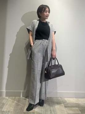 「アイテム（ノーカラージャケット）」を使った、遠藤　裕子さん（レディース・155cm）の夏コーディネート