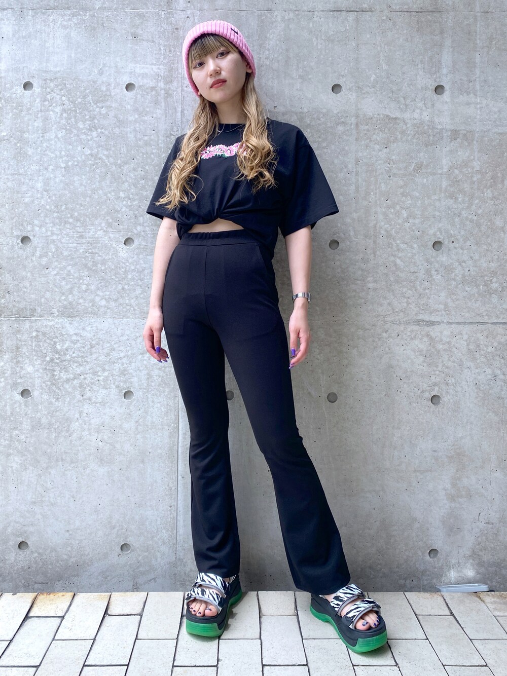 「COOLなこのコが仲間入り、休日スタイル、きれいめカジュアル、今日のコーデ、おしゃれさんと繋がりたい、x-girl、低身長」｜「X-girlのCOOL MAX KNIT CAP（ニットキャップ/ビーニー、ピンク系）」を使った、airiさん（レディース・152cm）の夏コーディネートの1枚目の写真
