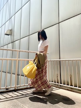 「CONVERSE TOKYO（コンバーストウキョウ）のアイテム」を使った、FUMINAさん（レディース・166cm）の春コーディネート