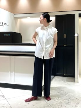 寺尾　オデット エ オディール スタッフさんのコーディネート